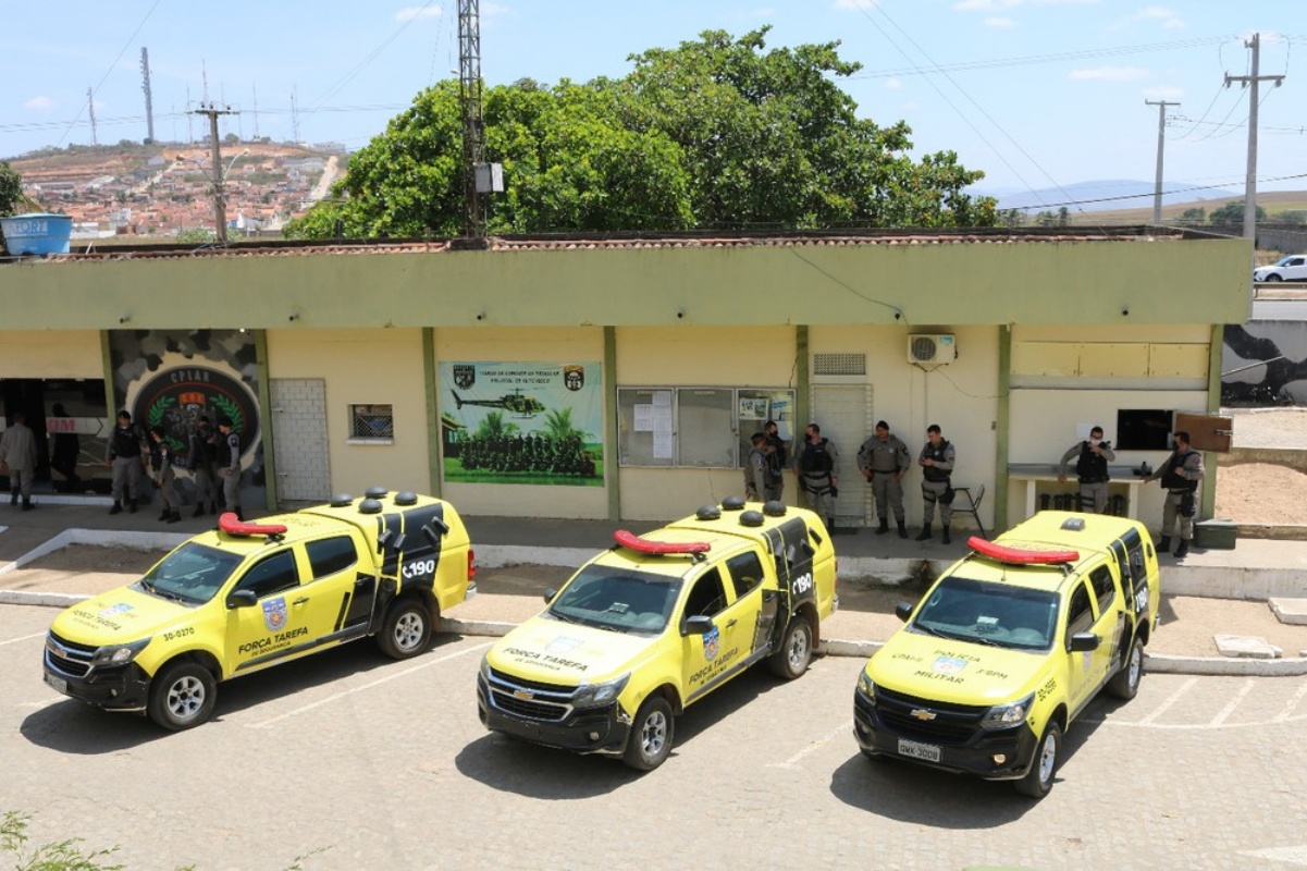 Alagoas Alerta Pai E Filho S O Assassinados A Tiros Dentro De Casa Em