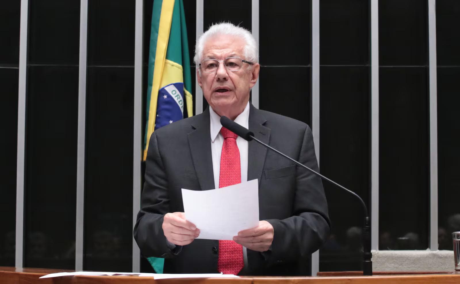 Chinaglia pede que Justiça Eleitoral investigue financiamento do longa. Foto: Bruno Spada/Câmara dos Deputados
