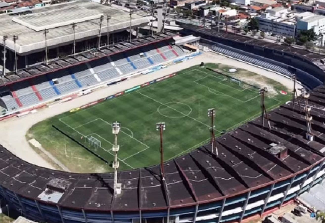 CSA x CRB, no Estádio Rei Pelé, em Maceió — Foto: FAFTV
