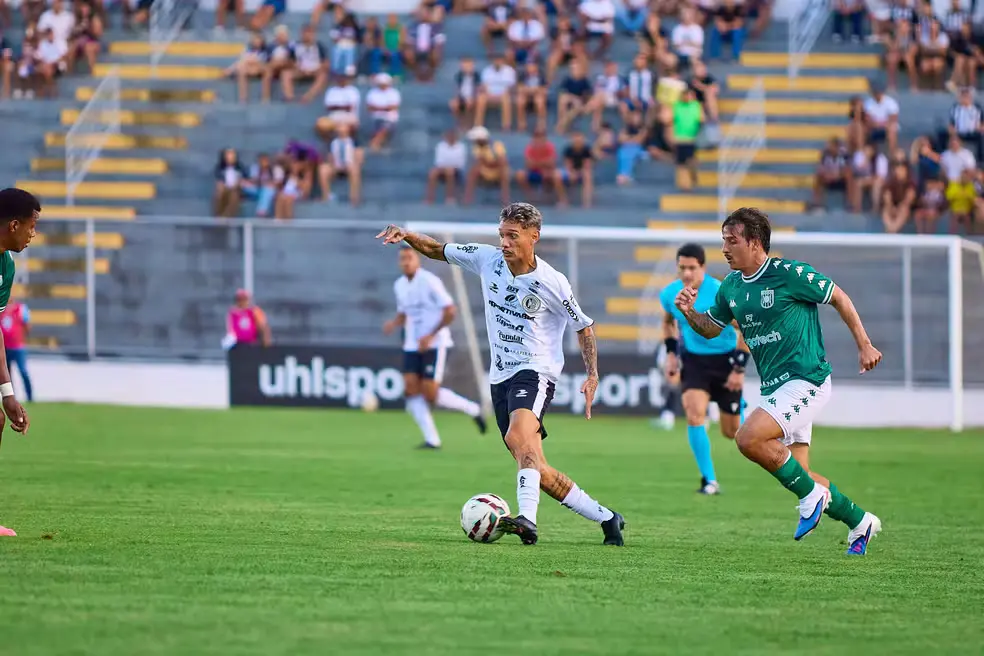 Sammuel em ação pelo ASA contra o Gama — Foto: Lucas Auditore/ASCOM ASA