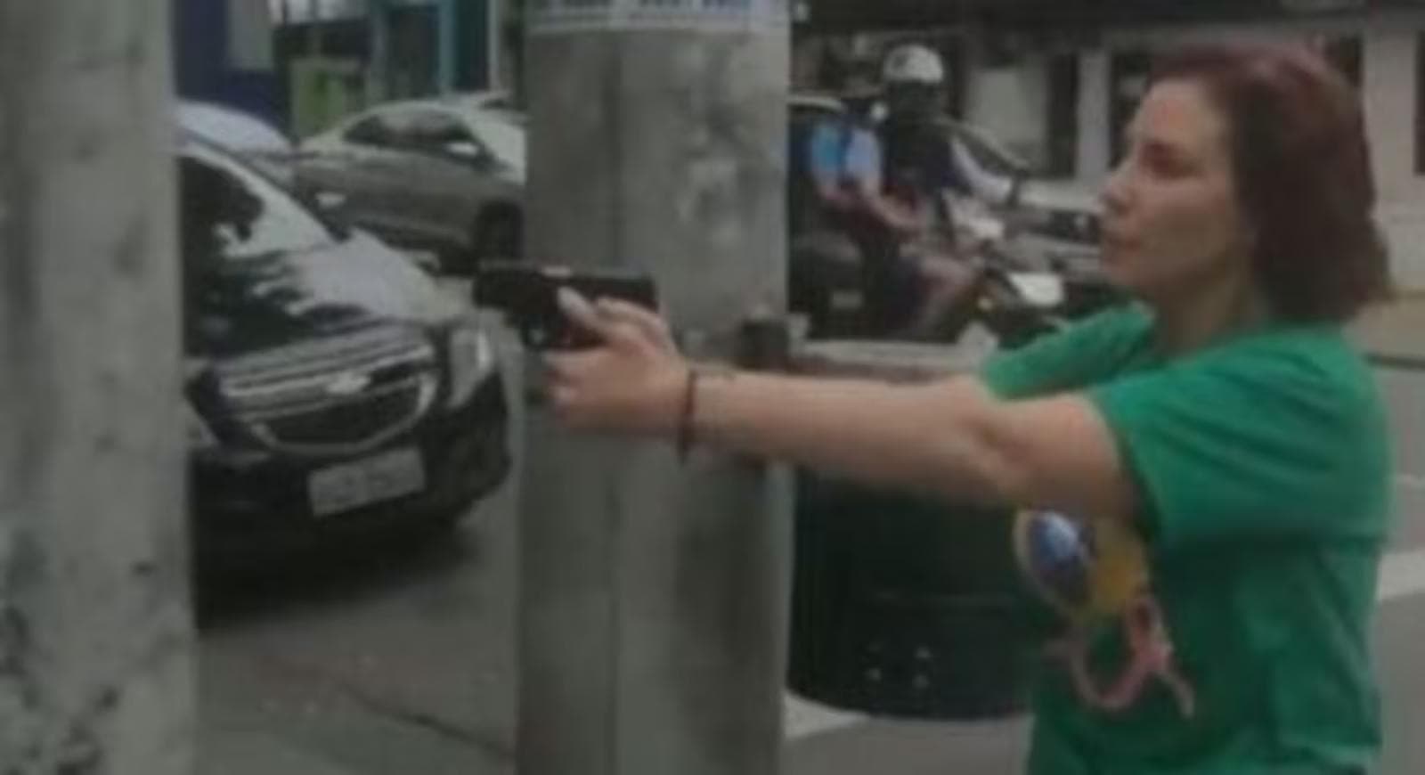 A ação pela qual Araújo foi condenado foi movida pela deputada Carla Zambelli Reprodução/ Redes Sociais - Arquivo