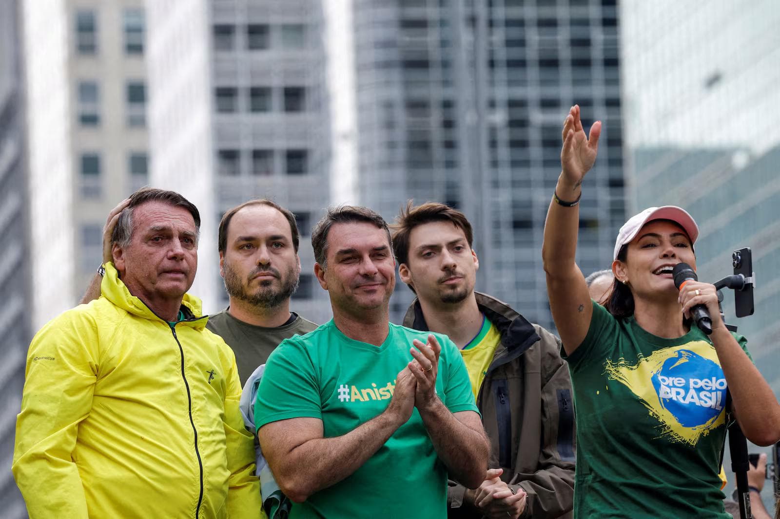 Amanda Perobelli/Reuters