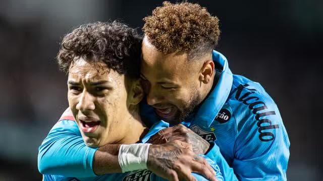 Gabriel Bontempo e Neymar comemoram gol do Santos contra o Coritiba (Foto: Luis Garcia/AGIF)