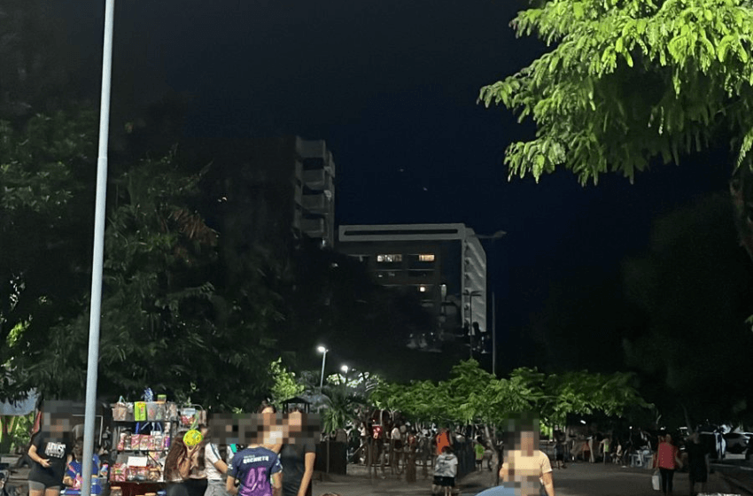 Parte da Praça Vera Arruda ficou parcialmente às escuras após furto de cabeamentos. Foto: Ascom Ilumina
