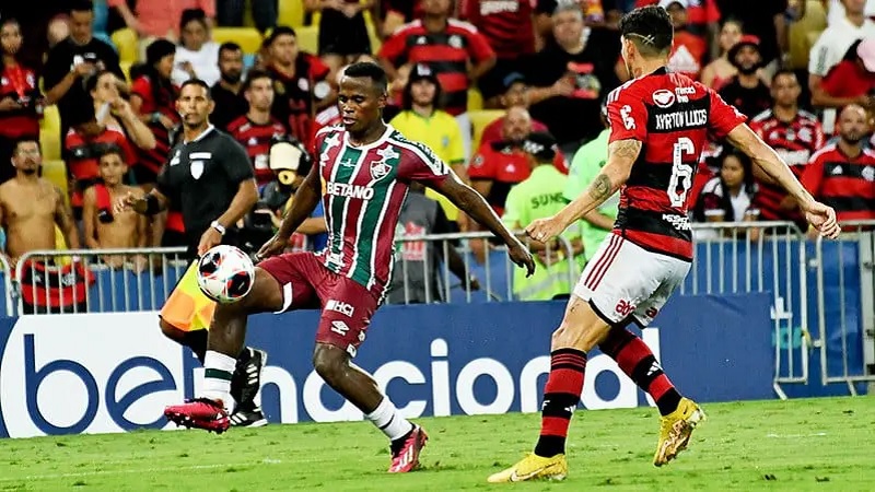 Árbitro de Fluminense x Sporting Cristal apitará jogo do Flu pela