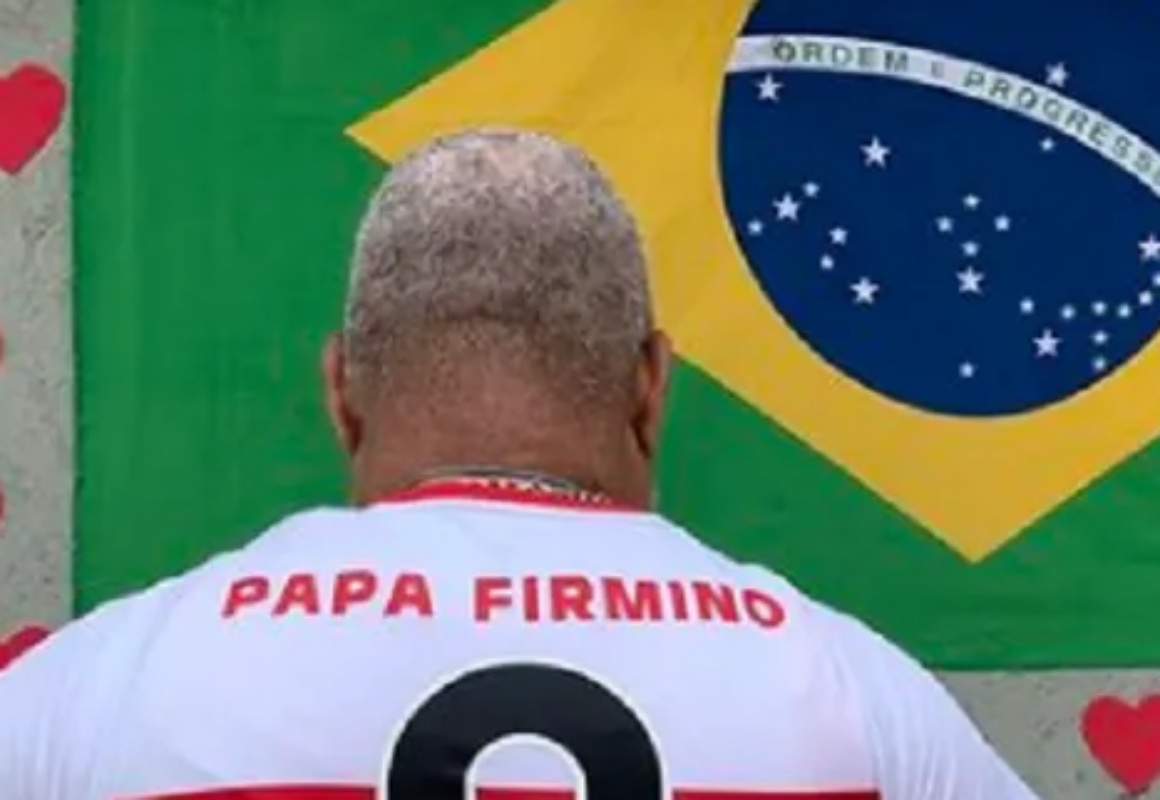 Pai do atacante Roberto Firmino morre aos 62 anos, vítima de